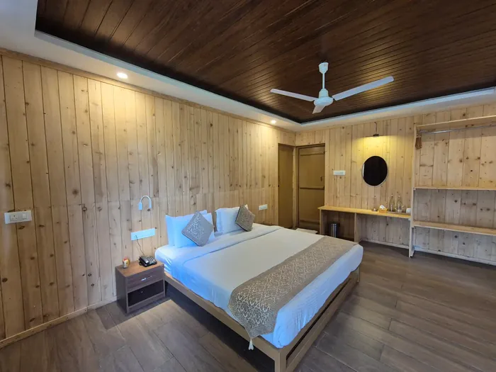 Two Bedroom Valley View Villa with Private Pool with Jacuzzi photo 5