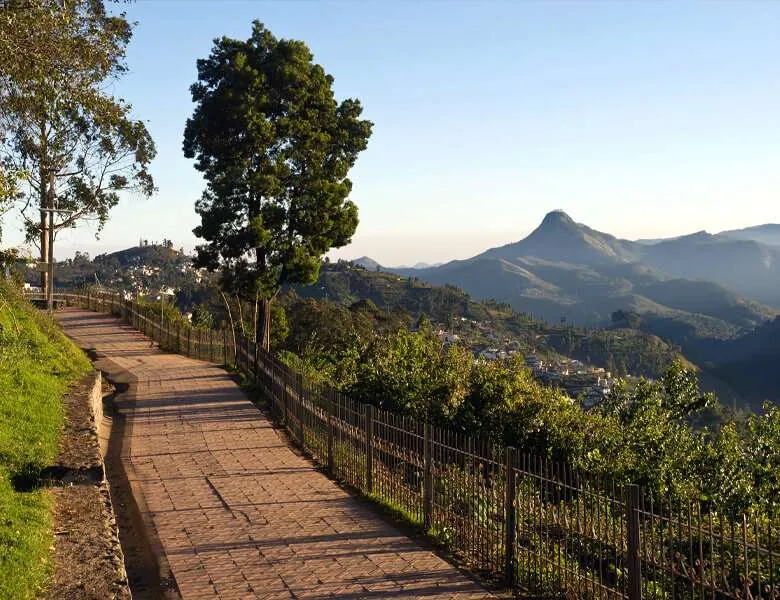 Scenic view from Coaker’s Walk in Kodaikanal
